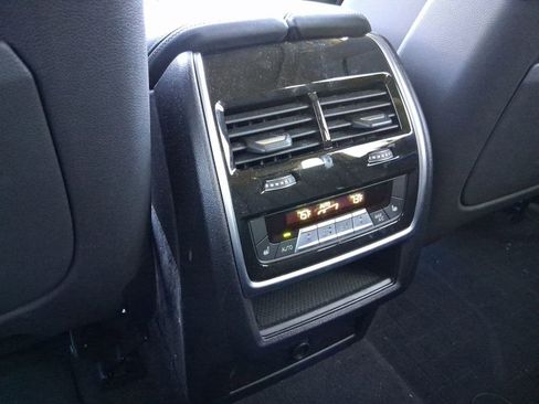 Certified 2022 BMW X5 xDrive45e w/ Executive Package image 29