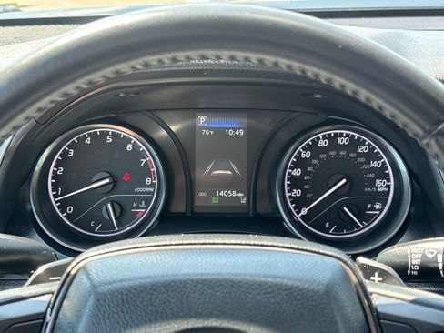 Used 2022 Toyota Camry SE FWD image 16