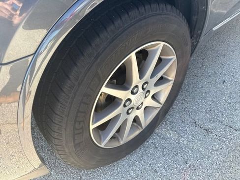 Used 2014 Buick Enclave Leather w/ Trailering Provision Package FWD image 11