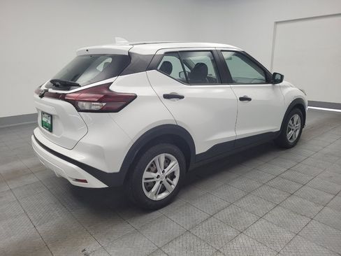 Used 2024 Nissan Kicks S FWD image 9