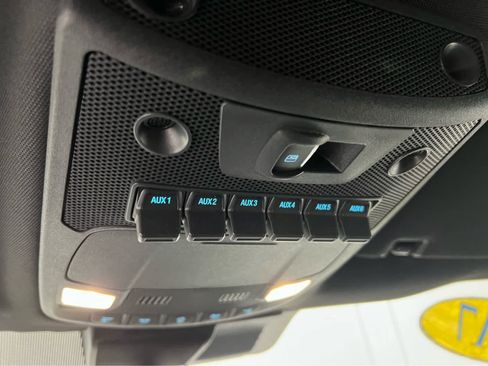 Used 2022 Ford F350 Platinum image 23