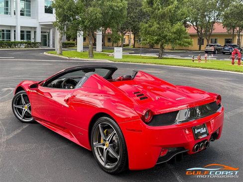 Used 2013 Ferrari 458 Spider RWD image 44