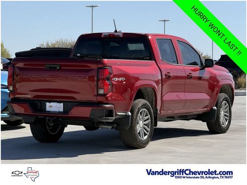 New 2026 Chevrolet Colorado LT w/ LT Convenience Package AWD/4WD image 4