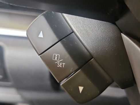 Used 2019 Subaru Forester Premium w/ Popular Package #1 AWD/4WD image 32