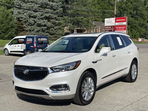 Certified 2018 Buick Enclave Premium w/ Experience Buick Package AWD/4WD image 7