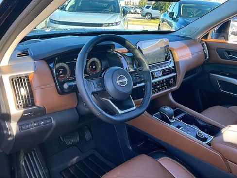 Certified 2025 Nissan Pathfinder Platinum w/ Cargo Package image 12