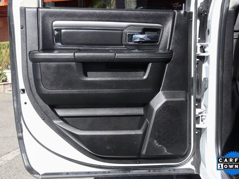 Used 2018 RAM 2500 Laramie w/ Sport Appearance Group image 39