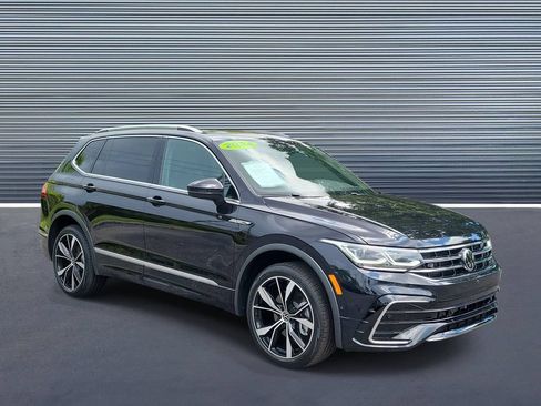 Used 2024 Volkswagen Tiguan SEL R-Line AWD/4WD image 2