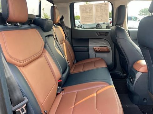 Used 2022 Ford Maverick Lariat w/ Lariat Luxury Package AWD/4WD image 13