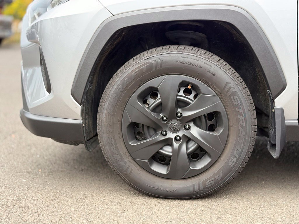 Used 2019 Toyota RAV4 LE w/ All Weather Liner Package AWD/4WD image 9