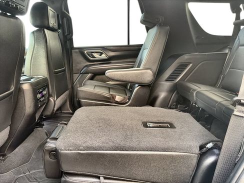 Certified 2022 Chevrolet Tahoe LT w/ Luxury Package AWD/4WD image 26