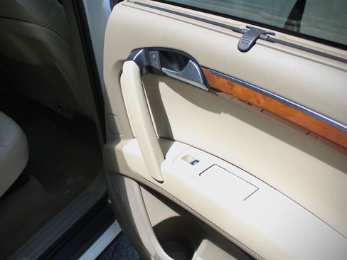 Used 2015 Audi Q7 TDI Premium Plus w/ Premium Plus Package AWD/4WD image 41