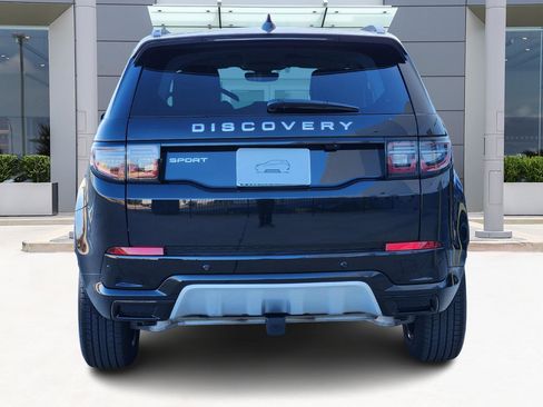 New 2025 Land Rover Discovery Sport S image 6