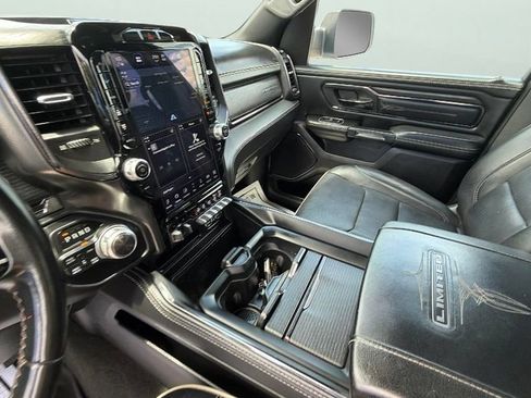 Used 2022 RAM 1500 Limited AWD/4WD image 19