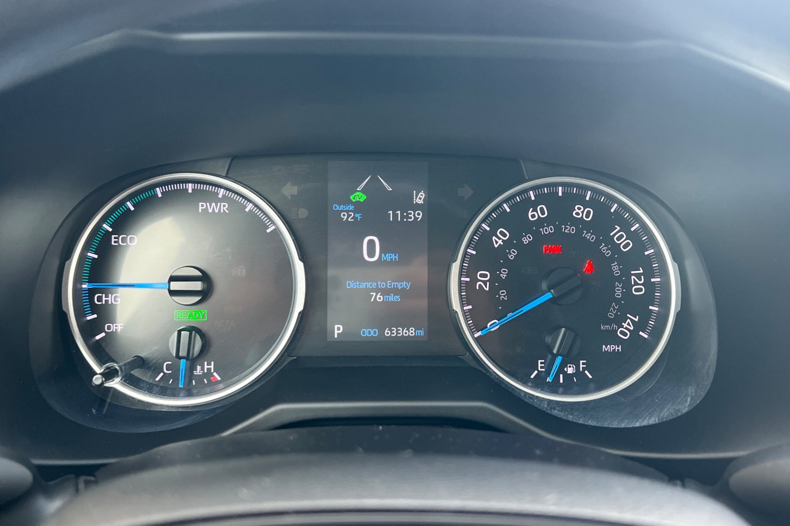 Certified 2022 Toyota RAV4 LE AWD/4WD image 22