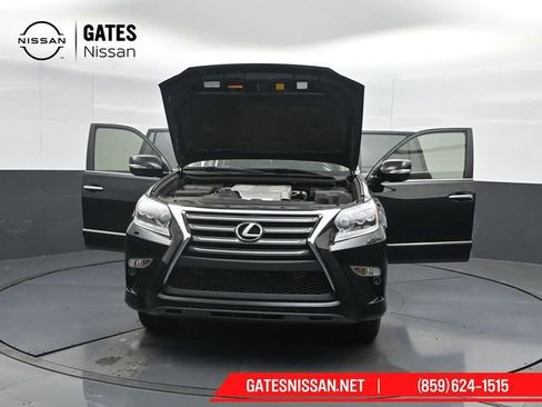Used 2014 Lexus GX 460 w/ Premium Package AWD/4WD image 65