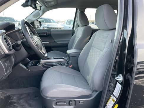 Used 2023 Toyota Tacoma SR5 image 7