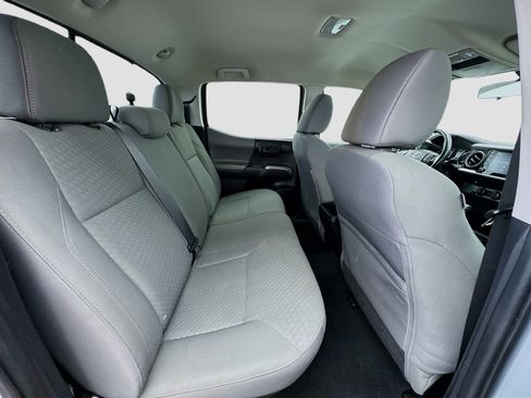 Used 2021 Toyota Tacoma SR5 image 17