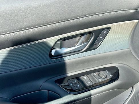 New 2026 Nissan Murano SL image 18