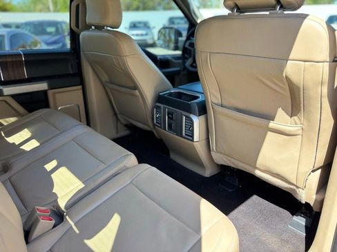 Used 2016 Ford F150 Lariat RWD image 15
