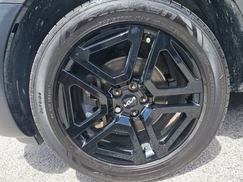 Used 2023 Kia Telluride EX X-Line AWD/4WD image 9