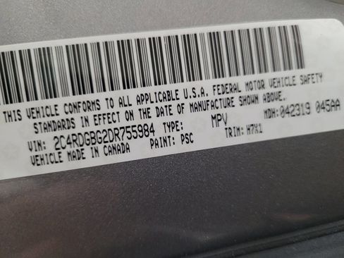 Used 2013 Dodge Grand Caravan SE image 33