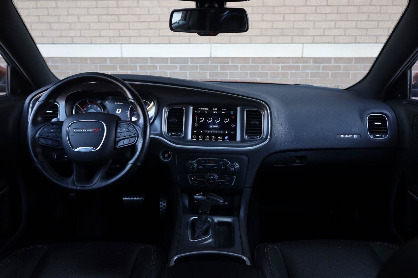 Used 2020 Dodge Charger Scat Pack RWD image 30