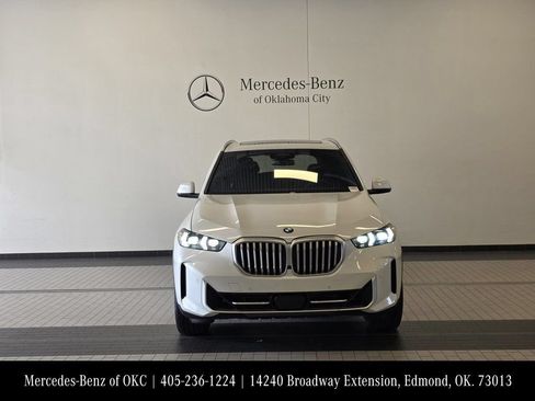 Used 2024 BMW X5 sDrive40i w/ Parking Assistance Package RWD image 2
