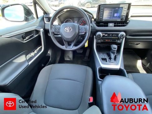 Used 2022 Toyota RAV4 LE AWD/4WD image 27