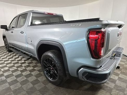 Used 2023 GMC Sierra 1500 Pro w/ Graphite Edition AWD/4WD image 4