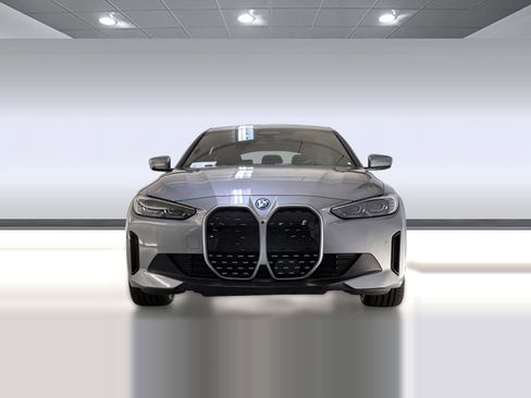 Certified 2023 BMW i4 eDrive35 image 5