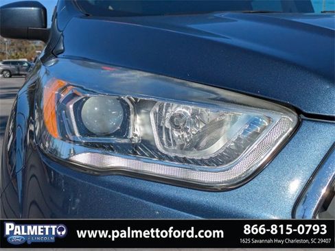 Used 2018 Ford Escape SEL image 9