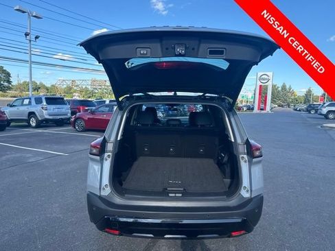Certified 2023 Nissan Rogue SV w/ SV Premium B Package AWD/4WD image 11