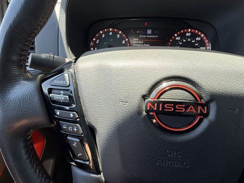 Used 2024 Nissan Frontier Pro-X w/ Pro Convenience Package RWD image 32