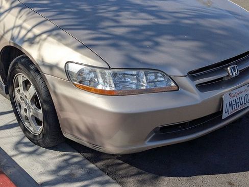 Used 2000 Honda Accord SE image 13