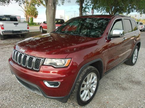 Used 2017 Jeep Grand Cherokee Limited RWD image 1