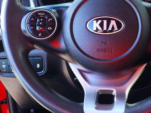 Used 2020 Kia Soul S image 52