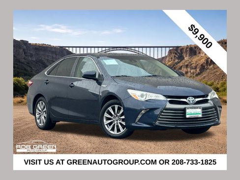 Used 2016 Toyota Camry XLE w/ Moonroof Package FWD image 1