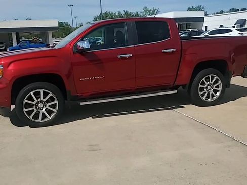 Used 2022 GMC Canyon Denali AWD/4WD image 5