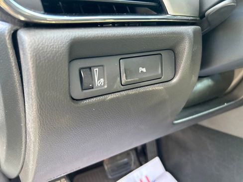 Used 2017 Cadillac ATS Luxury image 17