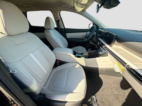 New 2026 Hyundai Tucson SEL FWD image 21