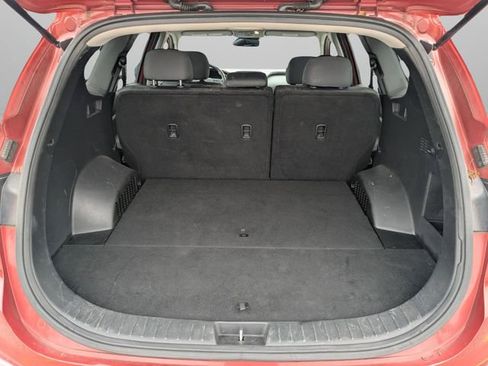 Used 2020 Hyundai Santa Fe SE FWD image 10