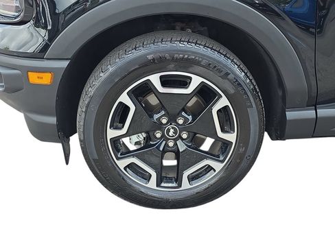 Used 2023 Ford Bronco Sport Outer Banks w/ Tech Package AWD/4WD image 30