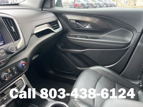 Used 2024 GMC Terrain SLT FWD image 26