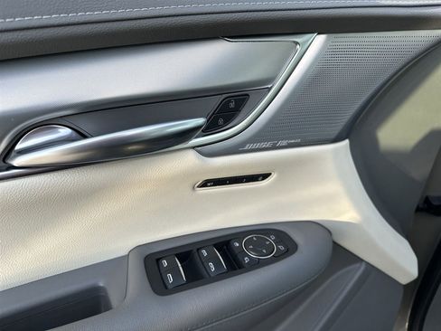 Certified 2023 Cadillac XT5 Premium Luxury image 13