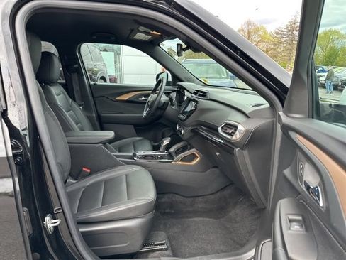 Used 2023 Chevrolet TrailBlazer ACTIV w/ Convenience Package AWD/4WD image 16