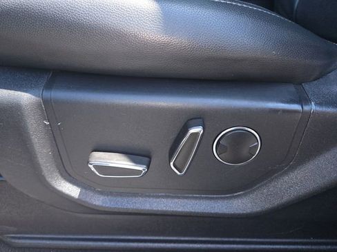 Used 2019 Ford F250 Lariat w/ Lariat Ultimate Package AWD/4WD image 12