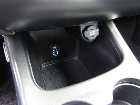 Used 2018 Dodge Journey GT w/ Driver Convenience Group image 18