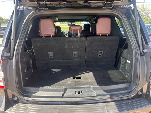 Used 2024 Ford Expedition Limited AWD/4WD image 36