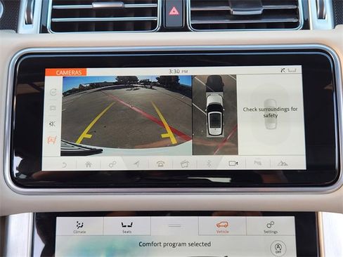 Used 2021 Land Rover Range Rover Westminster Edition image 17